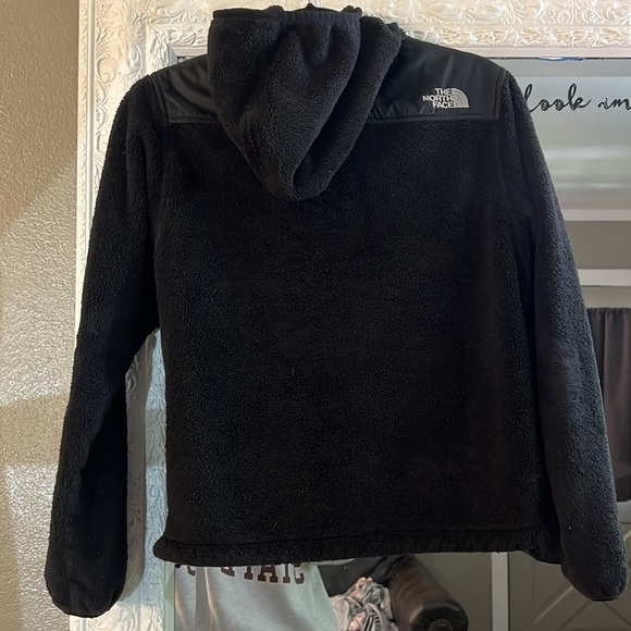 The North Face Osito hoodie jacket small​ - Picture 3 of 8